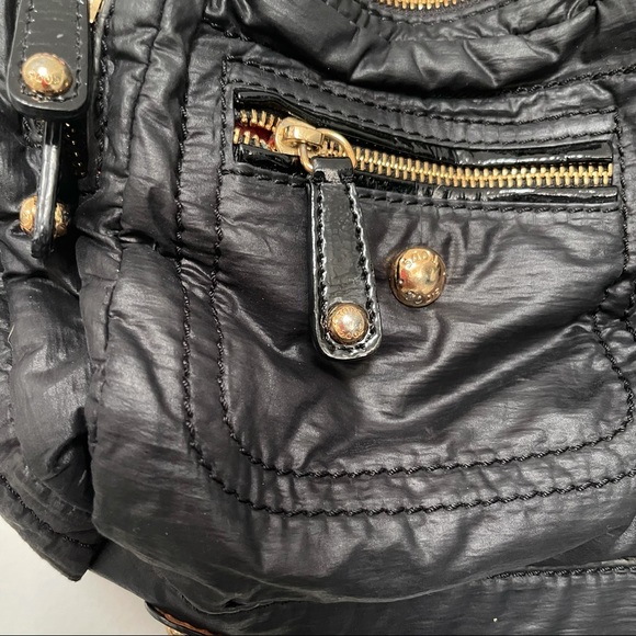 Tod’s Pashmy Pocket Media Bag - Picture 5 of 12